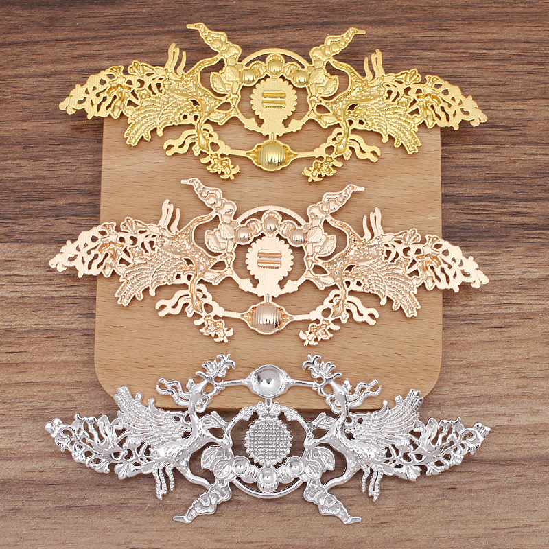 BoYuTe Metal Alloy Hair Crown  - Vintage Collectibles For Sale บทวิจารณ์และราคา