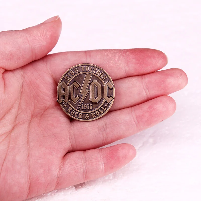 Rock Roll Music Song Enamel Pi - Collectible Vintage Brooches บทวิจารณ์และราคา