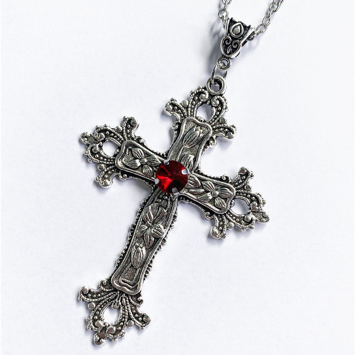 Punk Crystal Big Cross Pendant - Vintage Collectible Jewelry บทวิจารณ์และราคา