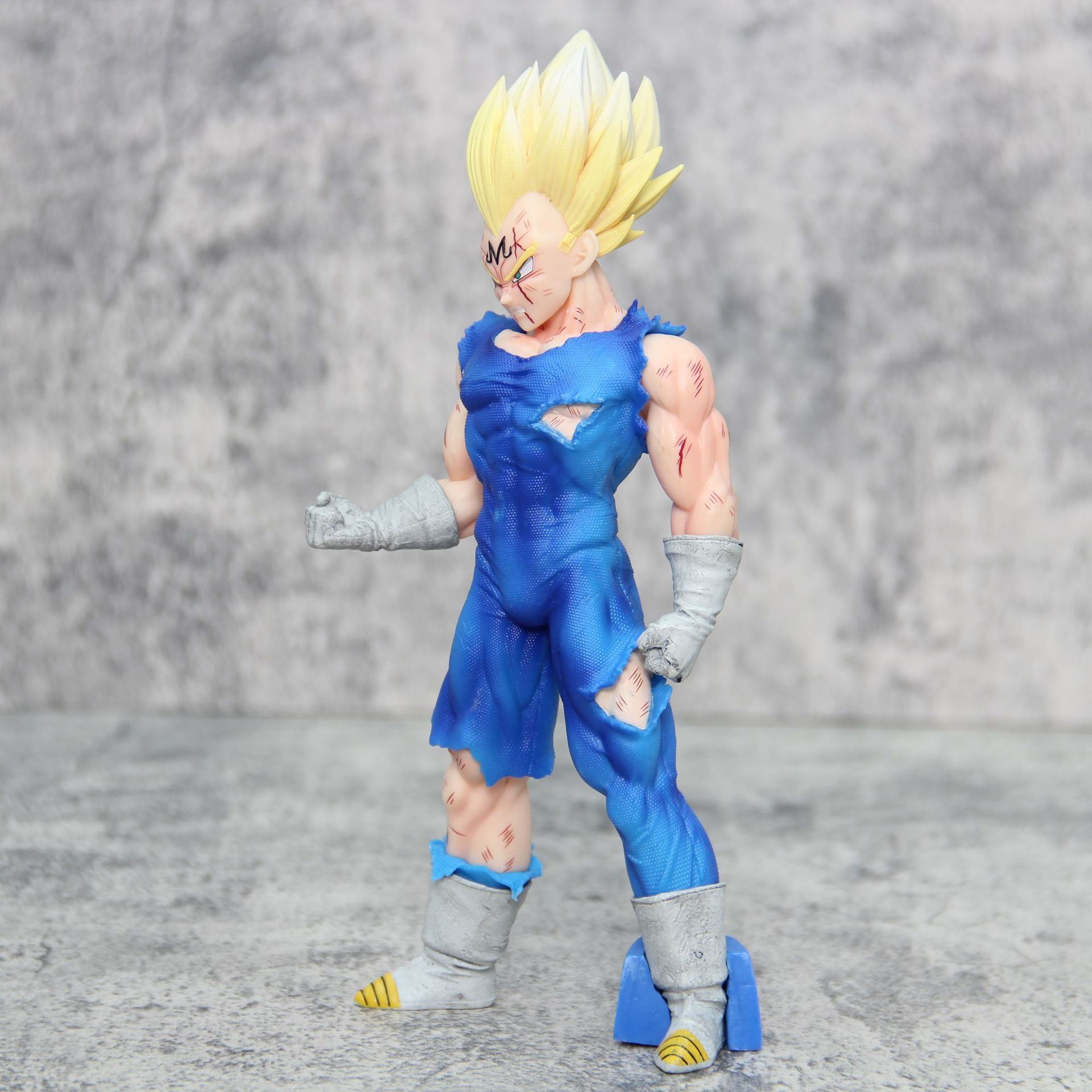 Dragon Ball Z Super Saiyan Pri - Vintage Collectible Figurines บทวิจารณ์และราคา