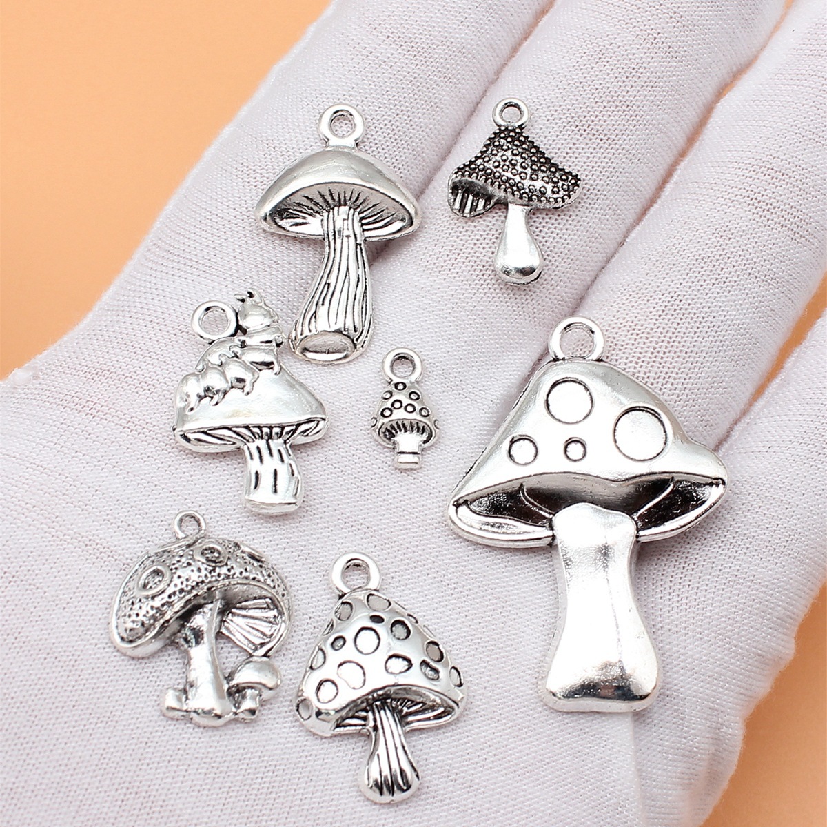 7pcs Antique Silver Color Mush - Vintage Collectible Jewelry บทวิจารณ์และราคา