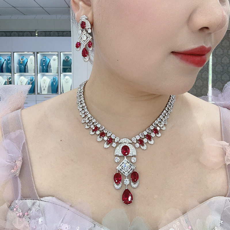Designer Collection Style Neck - Vintage Collectible Jewelry บทวิจารณ์และราคา