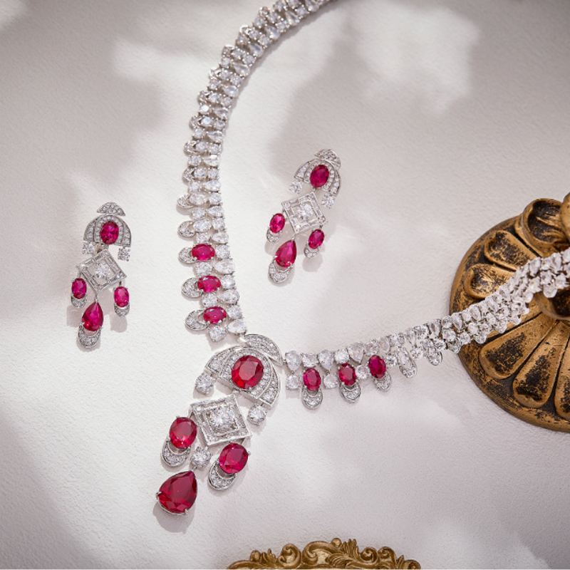 Designer Collection Style Neck - Vintage Collectible Jewelry บทวิจารณ์และราคา