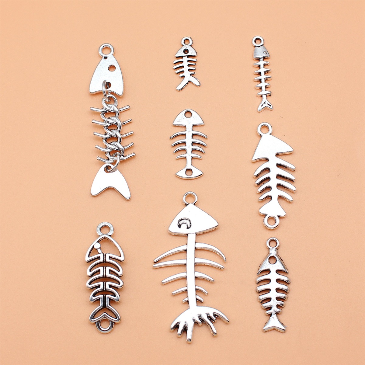 8pcs Antique Silver Color Fish - Vintage Collectible Jewelry บทวิจารณ์และราคา